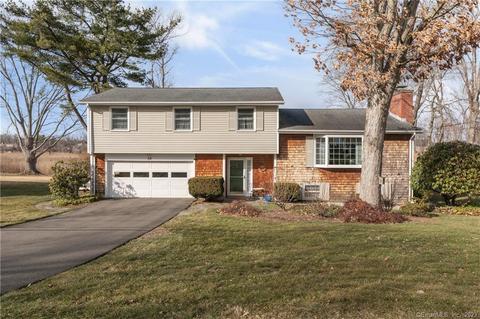 54 Riverside Dr, Branford, CT 06405