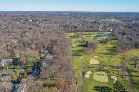 109 Sweet Briar Rd, Stamford, CT 06905