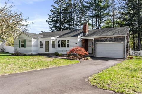 758 Matianuck Ave, Windsor, CT 06095