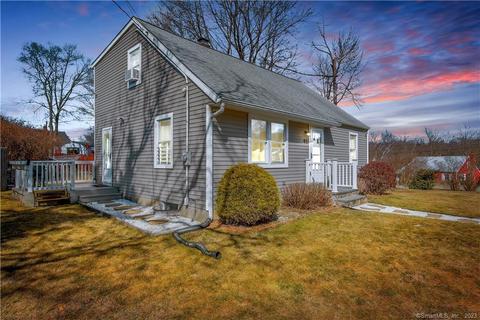 65 Cooper Dr, Waterbury, CT 06706