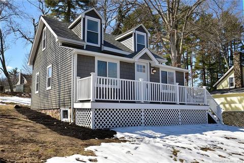 14 Crystal St, Ellington, CT 06029