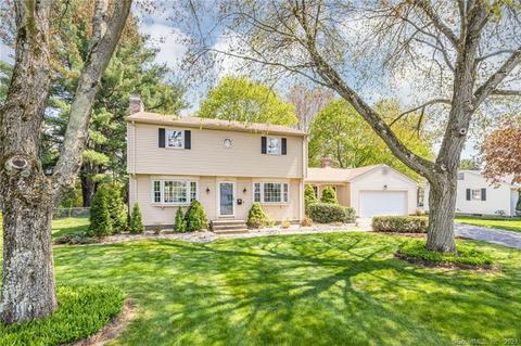 360 Diane Dr, South Windsor, CT 06074