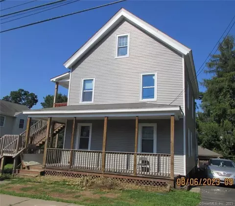 44 Fairview St, New Britain, CT 06051