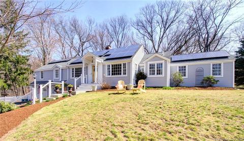88 Stancliff Rd, Glastonbury, CT 06033