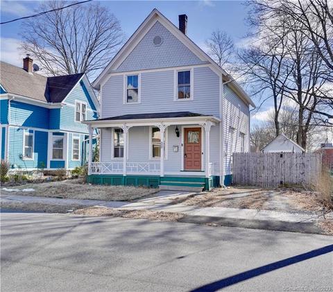56 Lincoln Ave, Norwich, CT 06360