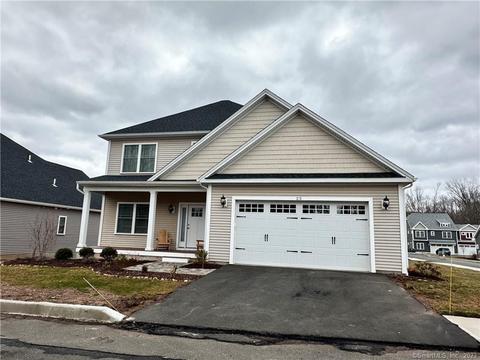 57 Bleeker Cir, North Haven, CT 06473