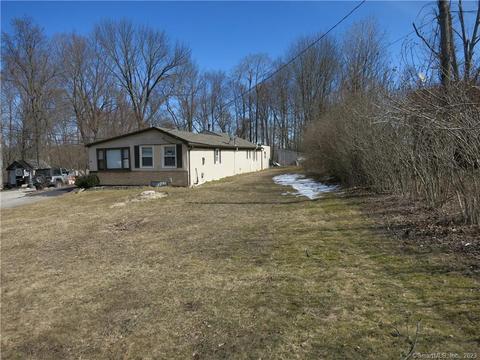 68 Ross Ave, Coventry, CT 06238