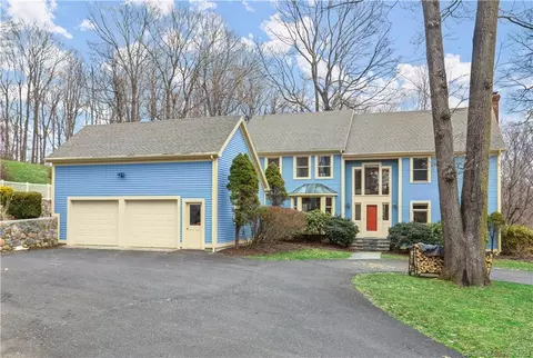 49 Deer Hill Rd, Redding, CT 06896 photo 1