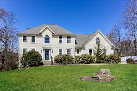 35 High Meadow Rd, Marlborough, CT 06447