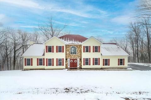 186 Pumpkin Hill Rd, New Milford, CT 06776