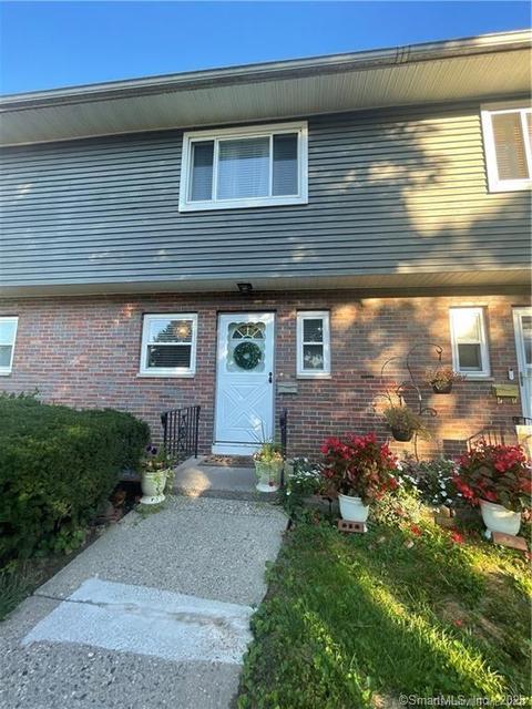 5 Camelot Dr #3, Bloomfield, CT 06002