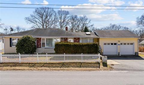 33 Cady St, Killingly, CT 06239