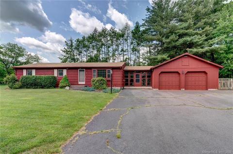 16 October Ln, Southington, CT 06479