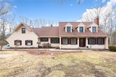 8 Deer Run, Stafford Springs, CT 06076