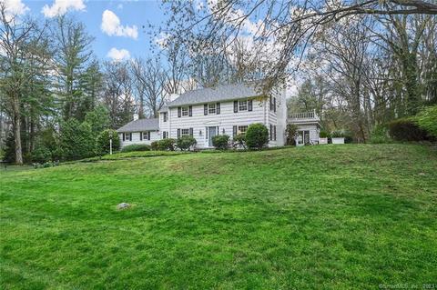 33 Stony Brook Rd, Darien, CT 06820
