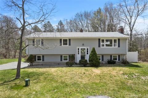 23 Valley Rd, Clinton, CT 06413