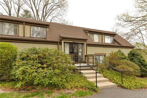 124 Heritage Vlg #D, Southbury, CT 06488