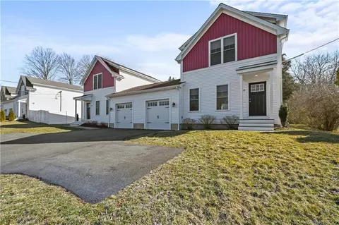 656 Bartholomew Rd, Middletown, CT 06457