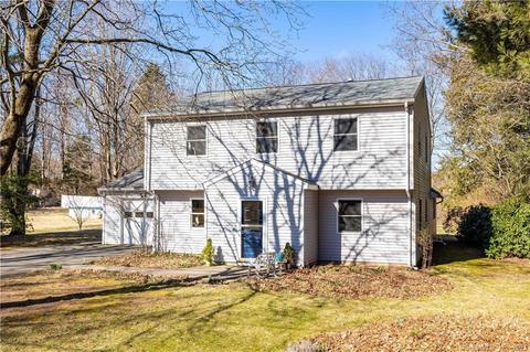 31 Rosemary Ln, Cheshire, CT 06410