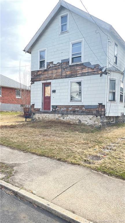 11 Beebe St, Naugatuck, CT 06770