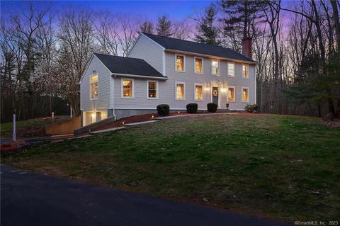 59 Hagstrom Rd, Thompson, CT 06255