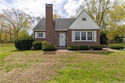 584 Norwich Ave, Colchester, CT 06415
