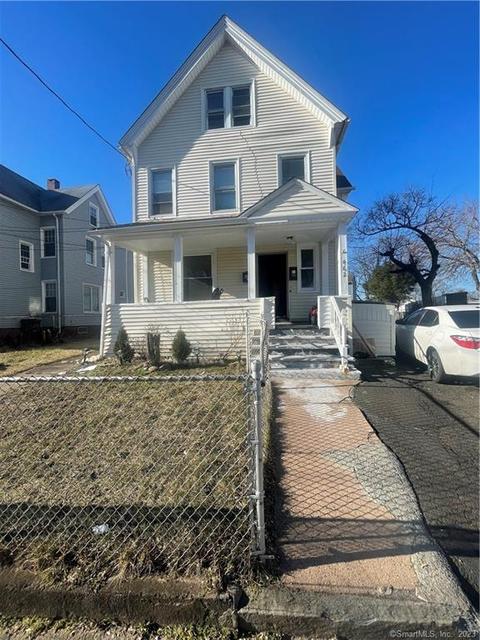 462 1st Ave, West Haven, CT 06516