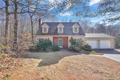 8 Hemlock Cir, Stafford Springs, CT 06076