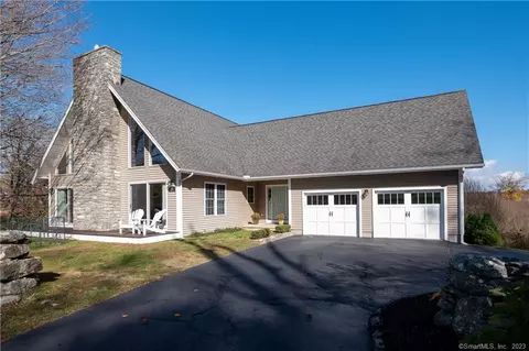 156 River Rd, Madison, CT 06443 photo 1