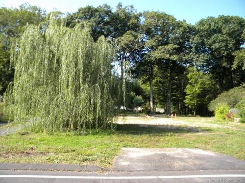 287 Round Hill Rd, Bristol, CT 06010