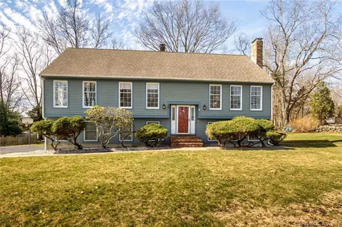 176 Wightman Ave, Norwich, CT 06360