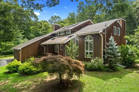 139 Botsford Rd, Seymour, CT 06483