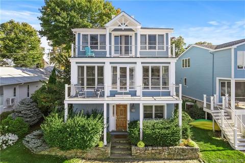 22 River Rd, Branford, CT 06405