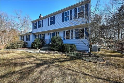 16 Applegate Ln, Monroe, CT 06468