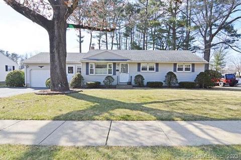 24 Raffia Rd, Enfield, CT 06082