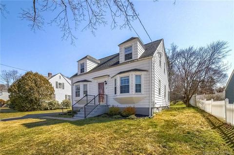 12 Van Rose Dr, North Haven, CT 06473