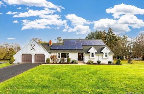 10 Holly Cir, Windsor, CT 06095