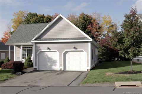 25 Tuscany Hills Dr #25, Middletown, CT 06457