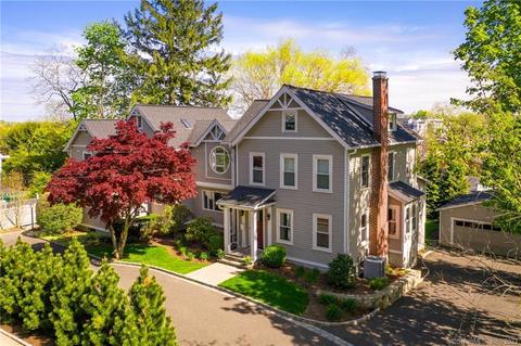32 Seminary St, New Canaan, CT 06840