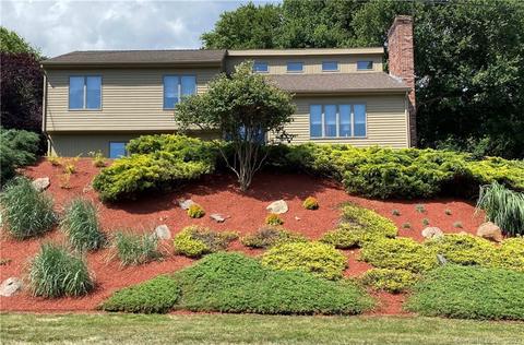 22 Tyler Ln, Norwich, CT 06360