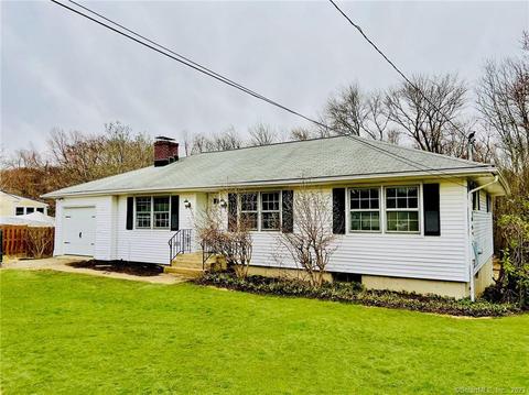 20 Barnum Rd, Danbury, CT 06811