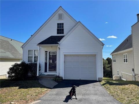 2390 State St #L3E, Hamden, CT 06518