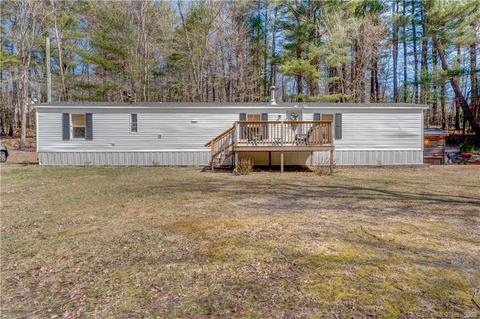 441 Brooklyn Rd, Canterbury, CT 06331