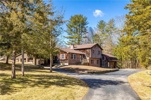 31 Gifford Ln, Bozrah, CT 06334