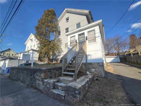 17 Lounsbury Ave, Waterbury, CT 06706
