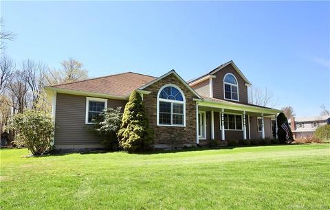 216 South Rd, Winchester, CT 06098