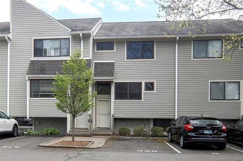 346 Sunrise Hill Ln #346, Norwalk, CT 06851