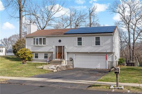113 Leigh Dr, East Haven, CT 06512
