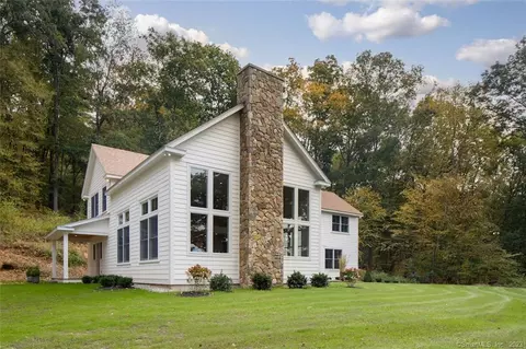 26 Jerry Lane Rd, Amenia, NY 12592