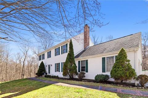 3 Hart St, Burlington, CT 06013